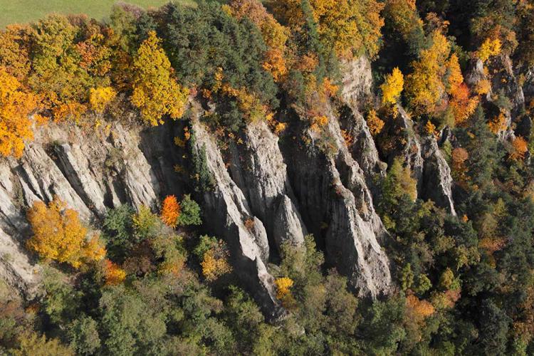 Earth pyramids in Dorf Tirol